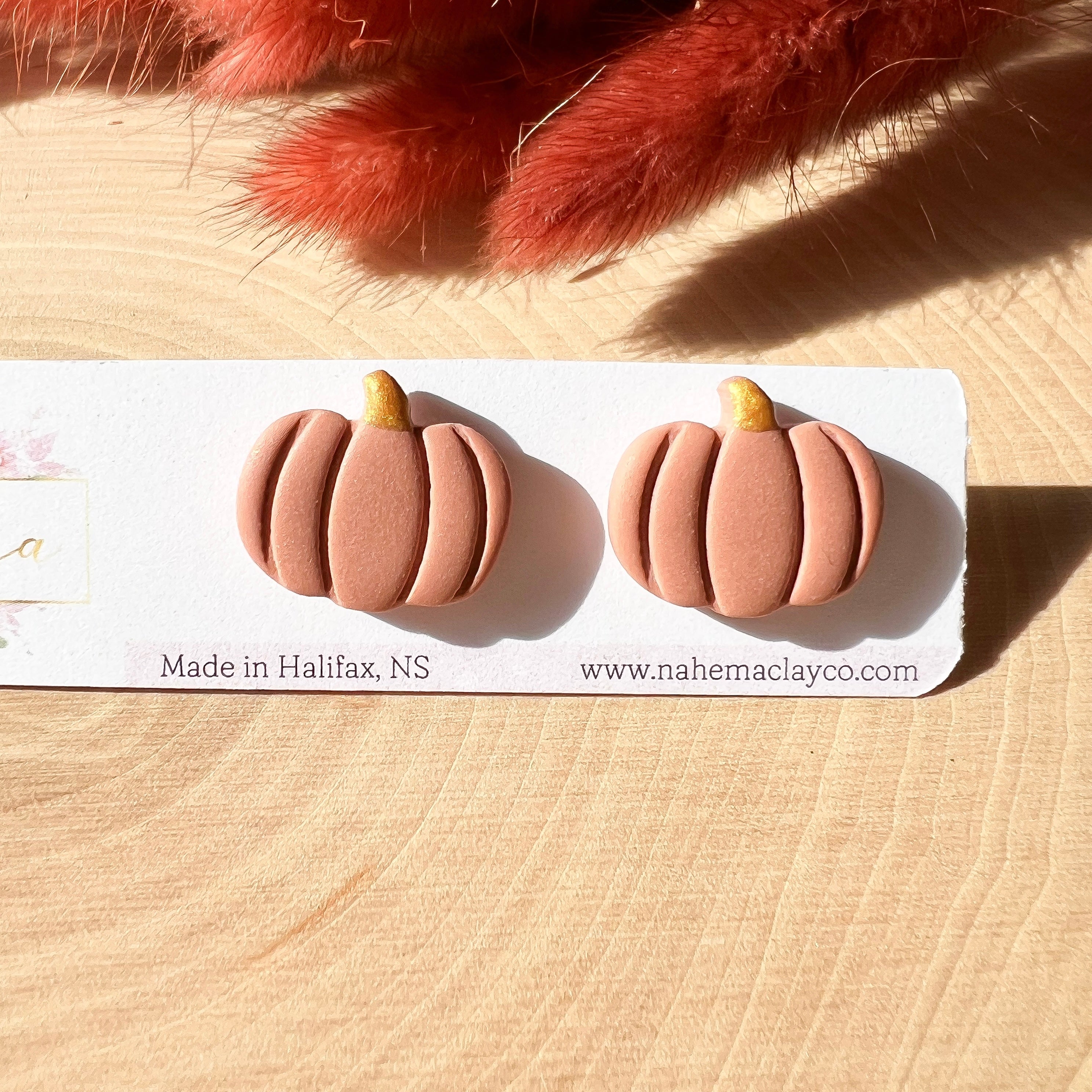 Chic Pumpkin Studs-1