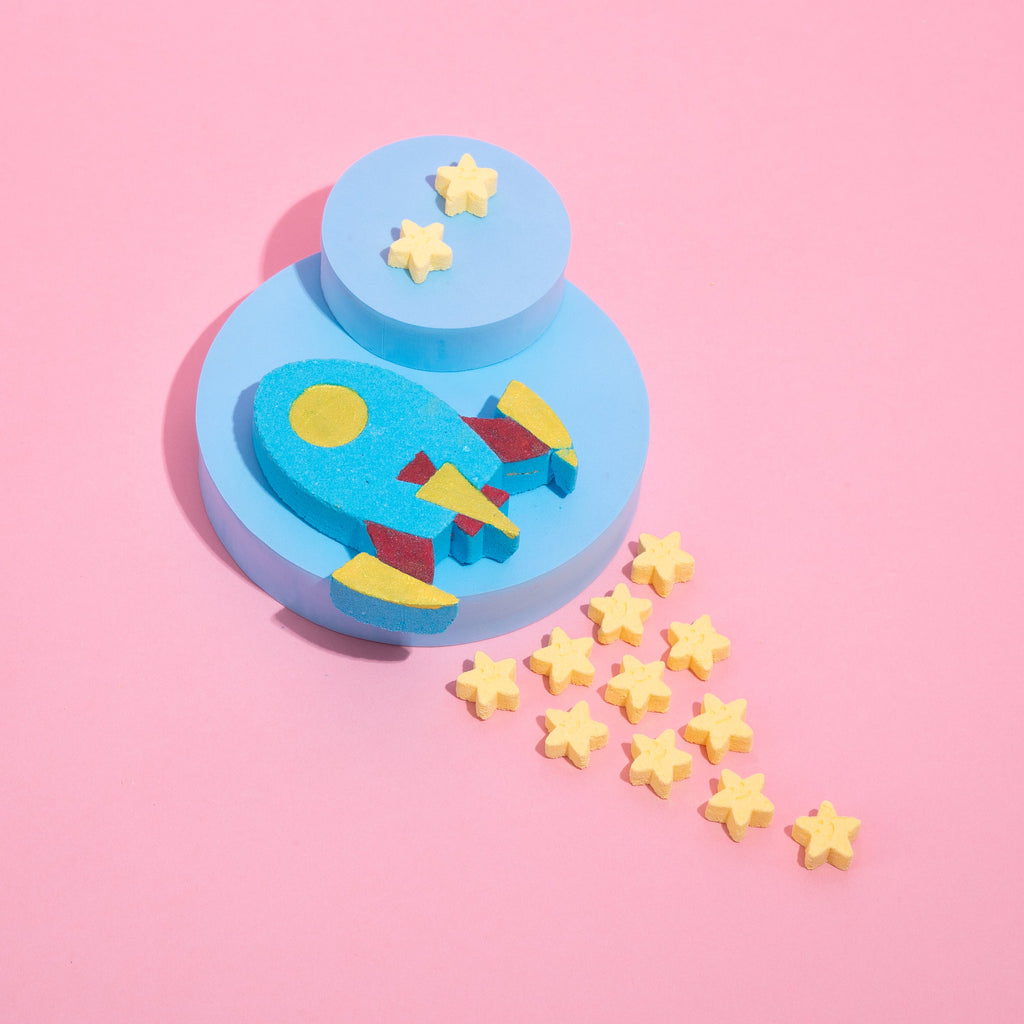 Let's go to the moon! Mega + Minis Bath Bomb Set ki