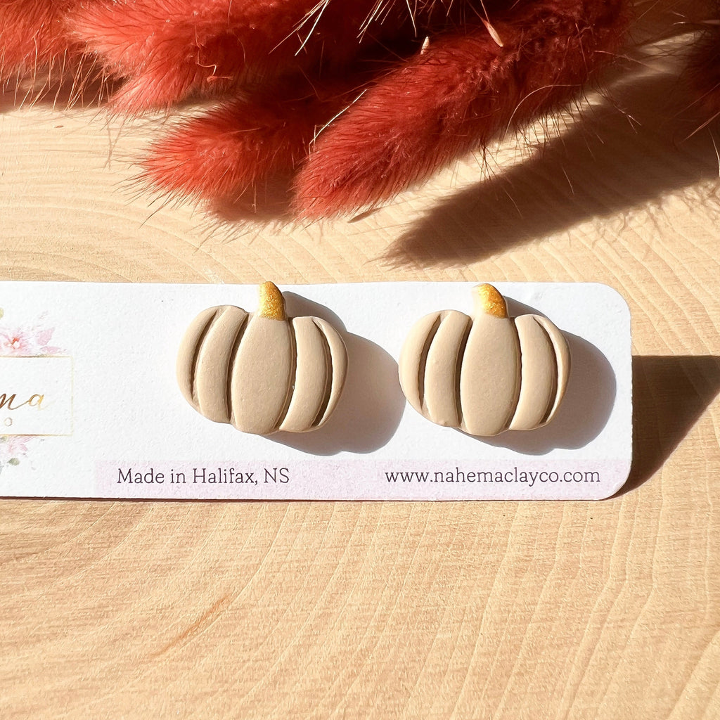 Chic Pumpkin Studs-2