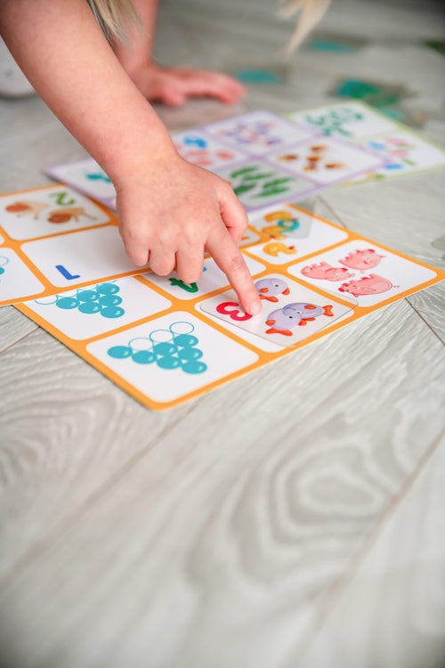 Lotto game with transparent plastic cards COUNT TO 10