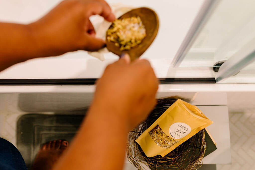 #304 Botanical Wellness Bath